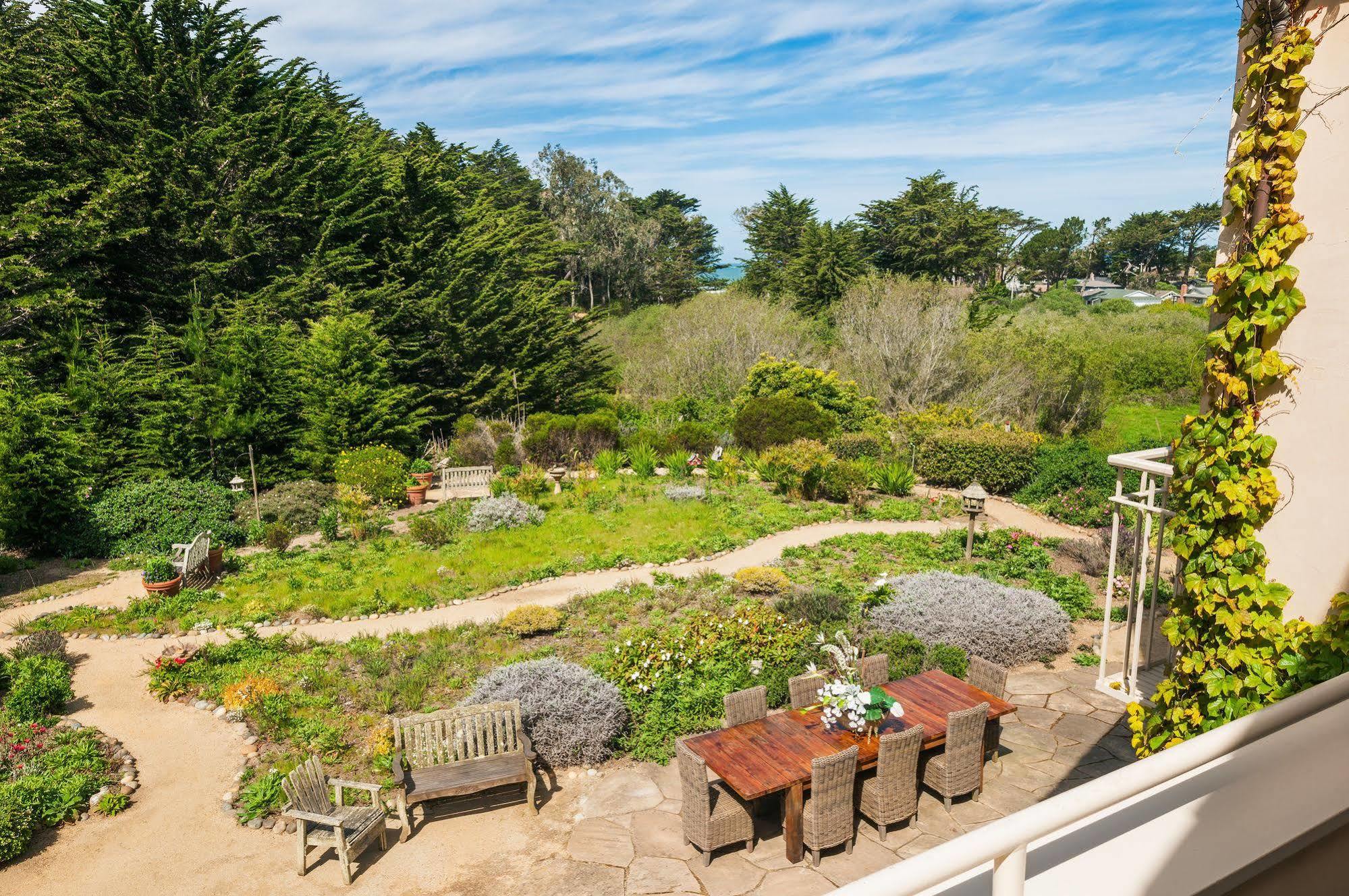 Seal Cove Inn Moss Beach Exteriör bild